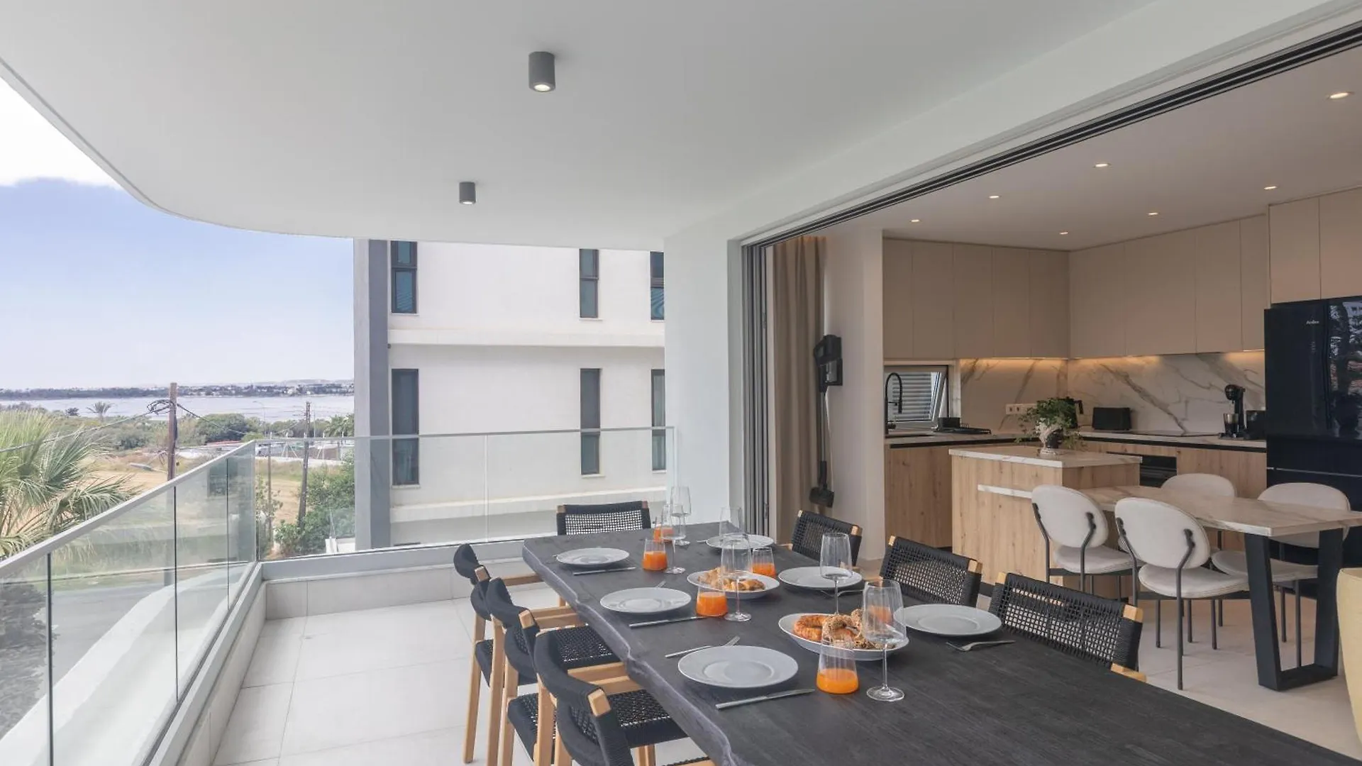 Mackenzy Dream Residence 202 Larnaca 0*,  Cyprus